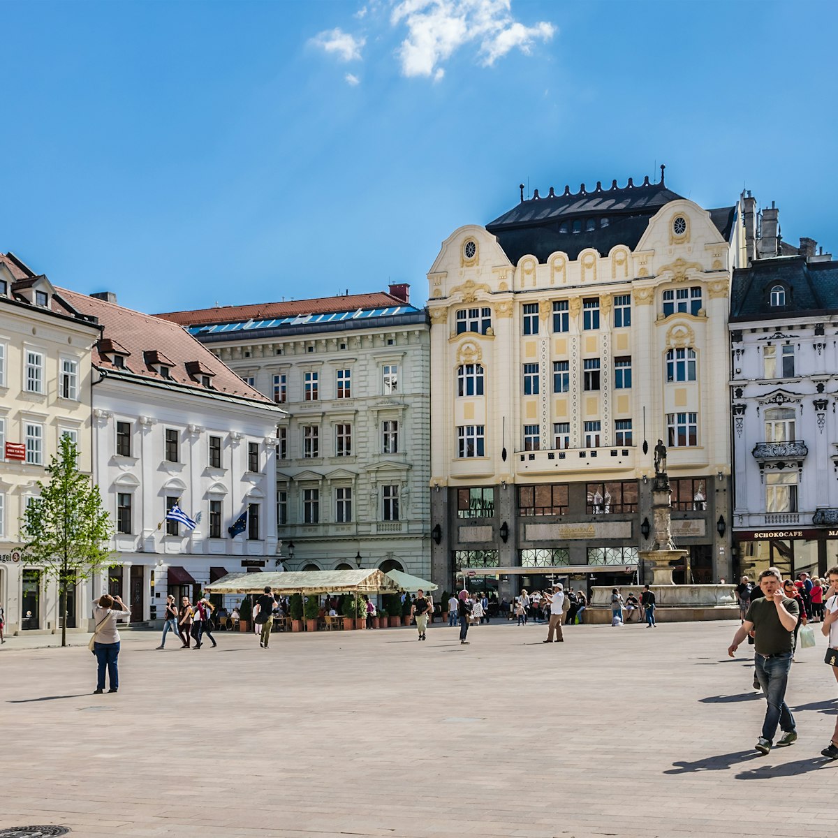 BRATISLAVA, SLOVAKIA - MAY 7, 2016: Main Square of Bratislava (Hlavne namestie) is one of the best known squares in Bratislava. The square is located in the Old Town and it is the center of city.; Shutterstock ID 425043109; Your name (First / Last): Gemma Graham; GL account no.: 65050; Netsuite department name: Online Editorial; Full Product or Project name including edition: Cities Guides app image downloads - Bratislava