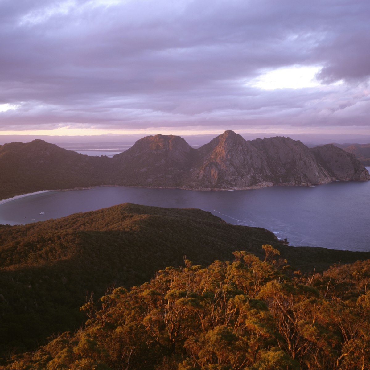 Wineglass Bay, Freycinet National Park, Tasmania, Australia