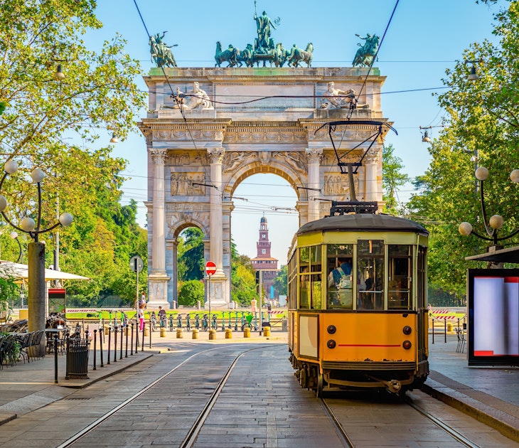 View of the Peace Arch with yellow tram in Milan, Italy, License Type: media, Download Time: 2024-11-19T13:43:36.000Z, User: Eointloughney87, Editorial: false, purchase_order: 56530 - Guidebooks, job: Global Publishing-WIP, client: Pocket Milan 6, other: Eoin T Loughney