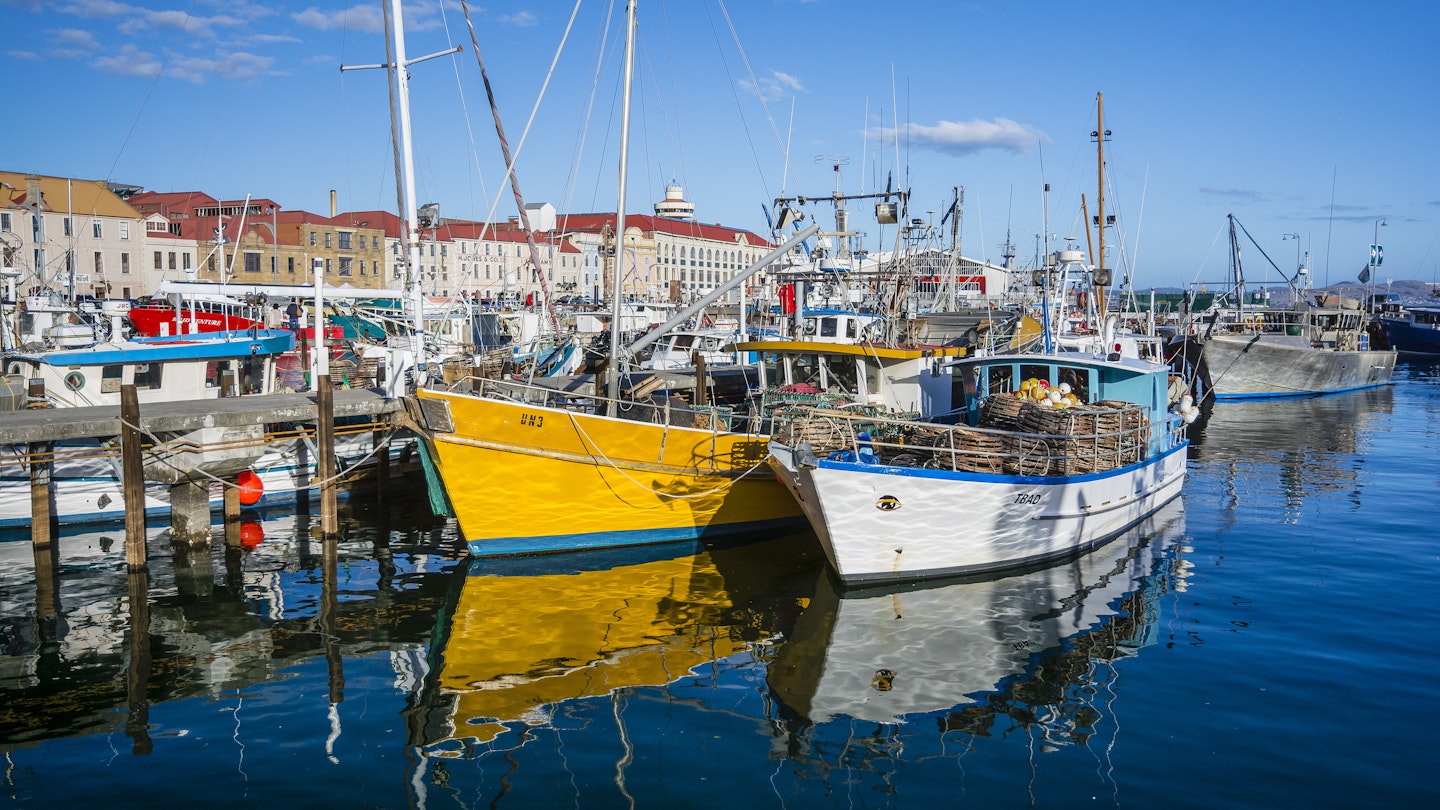 HOBART, AUSTRALIA - 27 DEC 2014 : Fishing Boat at Whart in Hobart Harbour
312872660
outdoor, clear, australia, white, travel, view, yellow, sunny, marina, port, ship, yacht, tasmania, dock, wharf, reflection, city, hobart, blue, colorful, transportation, sky, boat, tourism, sea, wooden, beautiful, water, fishing, landscape, ocean, harbor, harbour